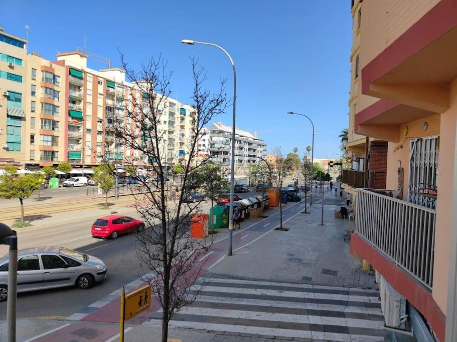 Piso Cerca Universidades Y Playa Valence Extérieur photo
