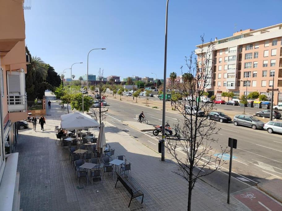Piso Cerca Universidades Y Playa Valence Extérieur photo